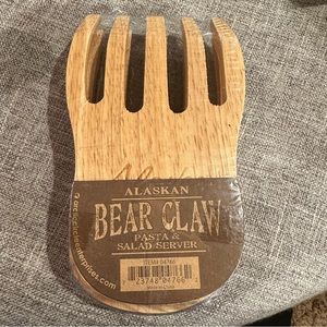 Alaskan Bear Claw Salad And Pasta Server Brand New